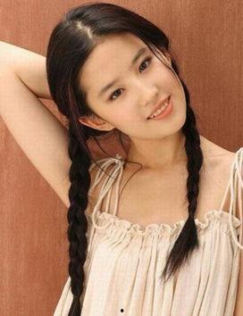 明星小女孩的图片,揭秘明星小女孩的可爱瞬间